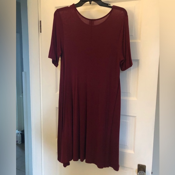 Adorable burgundy colored novelty dress for the holidays! Size L. - Picture 2 of 3